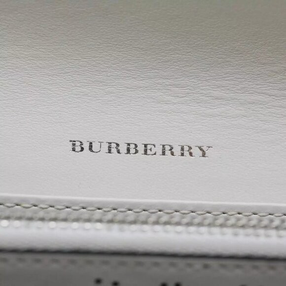 BURBERRY Long Wallet Leather White Auth - Picture 11 of 16